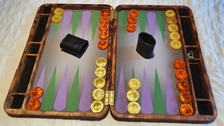 Cocoon Boards : Brighton Summer Open Backgammon Tournament